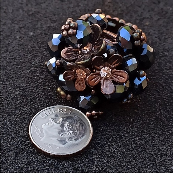Chunky Stretchy Ring Metallic Black Charm Cluster Flower Beads Vintage Statement - Picture 10 of 15